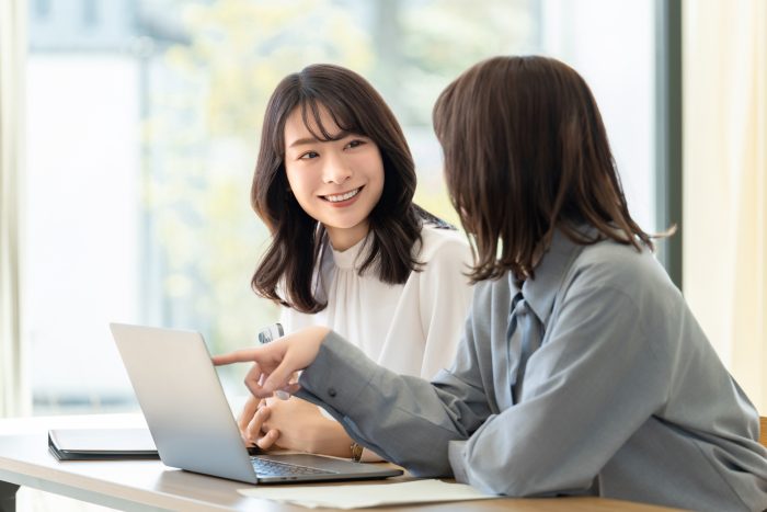 リライトの手順を確認するWEB担当者|住宅建築WEB担当者育成協会