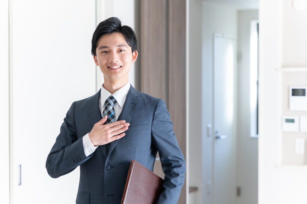 【住宅建築業界】スタッフ紹介コメントでそのまま使える例文5選｜ポイントも解説｜住宅建築WEB担当者育成協会