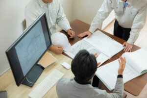 工務店集客はオンラインとオフラインを組み合わせて戦略的に行う必要がある｜集客方法と施策を解説