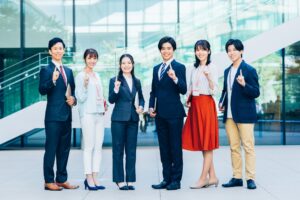 スタッフ紹介はデザインで差をつける｜初心者でも整うWEB・ボードの見せ方と運用のコツ