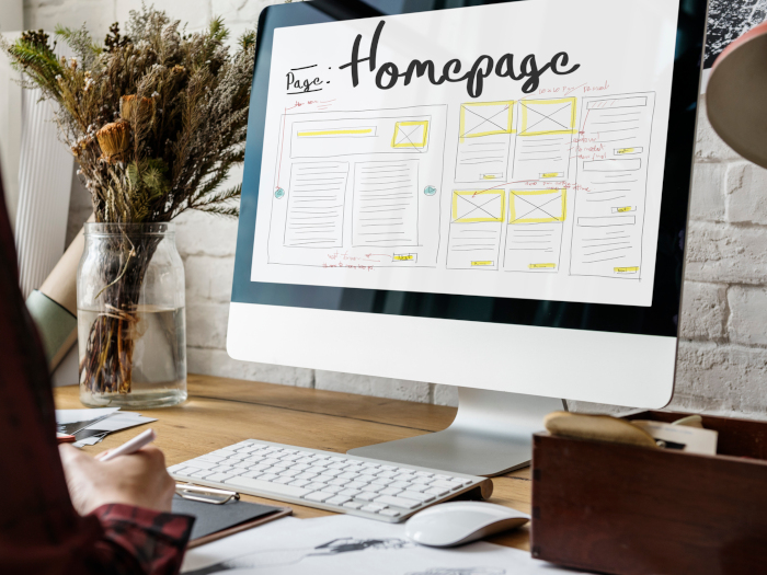 企業ホームページの役割